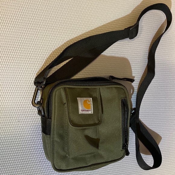 SOLD! CARHARTT cross body bag - Picture 2 of 7